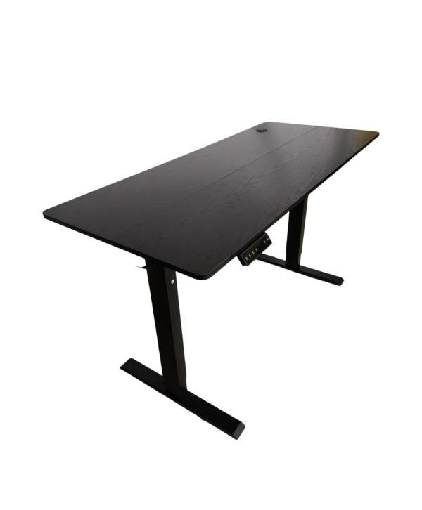 ESCRITORIO CON MOTOR ELEVABLE MARCO NEGRO – SOBRE NEGRO